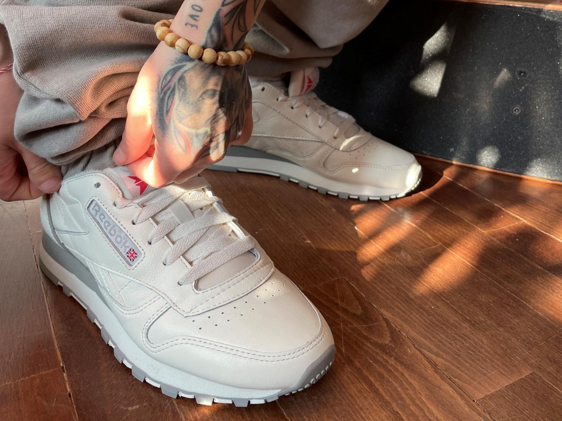 smuk Gladys Spekulerer Reebok Classic Leather for anyone who is not afraid to live | FTSHP blog